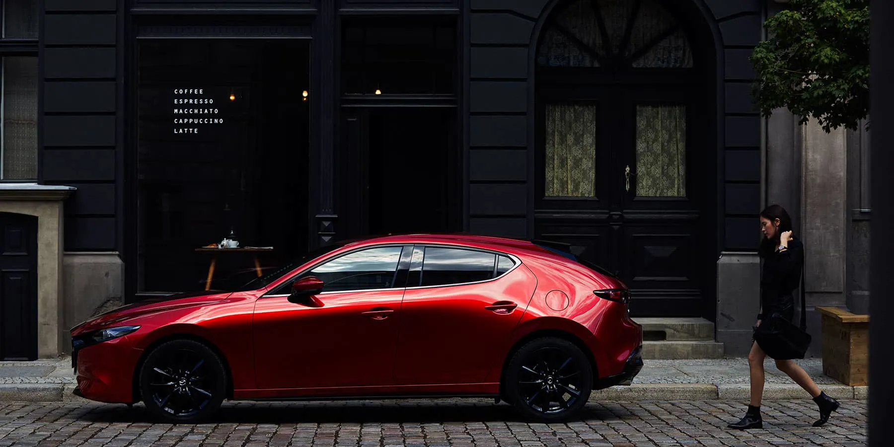 Mazda3 Hero Street Min (1)