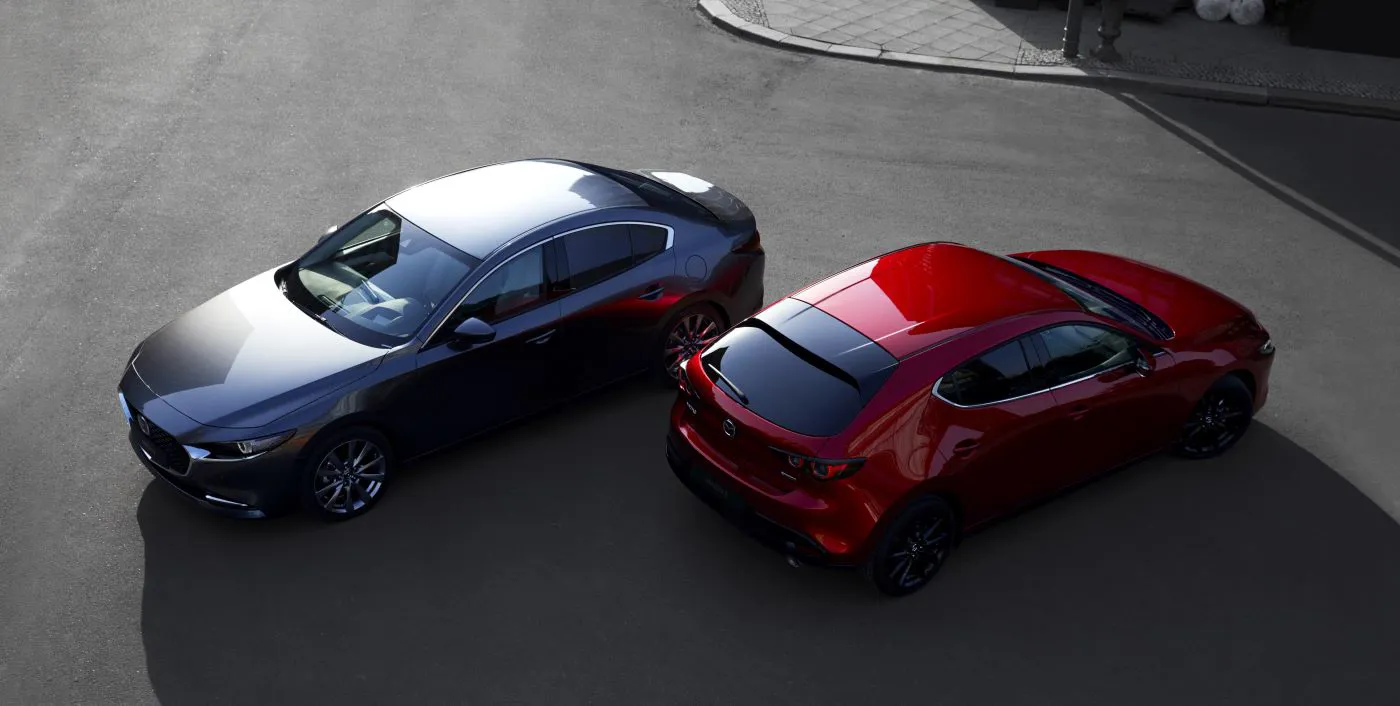 2023 Mazda3 Ipm4 Ger Lhd Brd C28 Hb Sdn 4