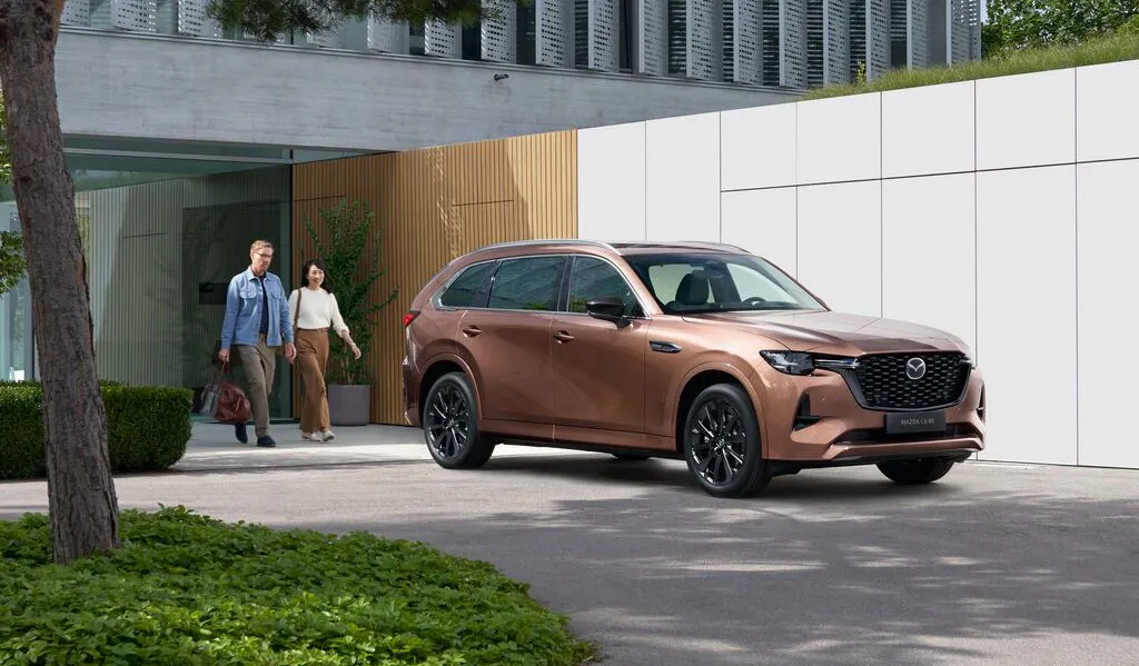 2023 Cx 80 Meltingcopper Int Premiumsports Blacknappaleather Inline6 1000X600