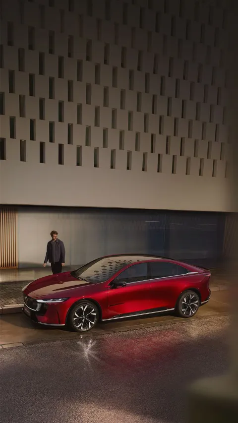 01 Mazda6e Hero Mobile 480X852